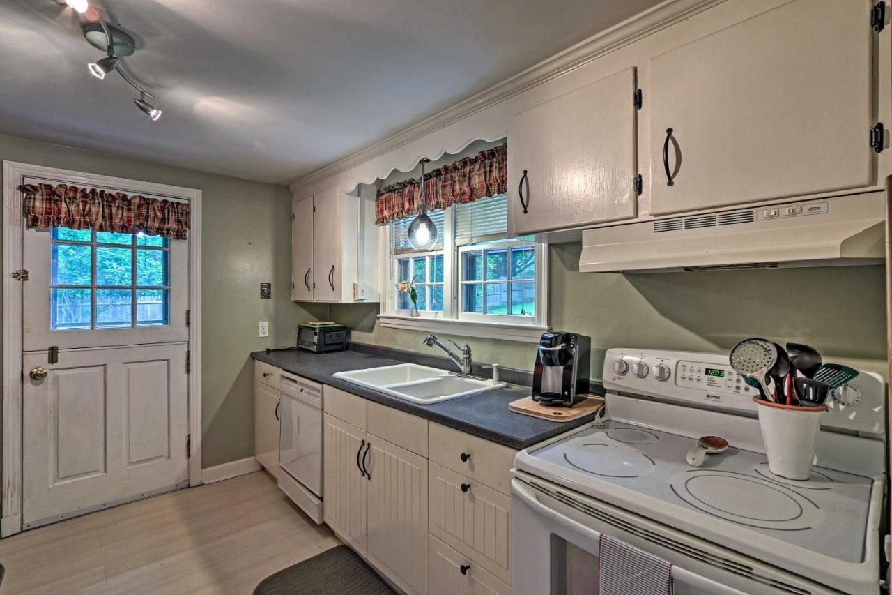Historic Essex Home With Large Yard Near Downtown! 外观 照片