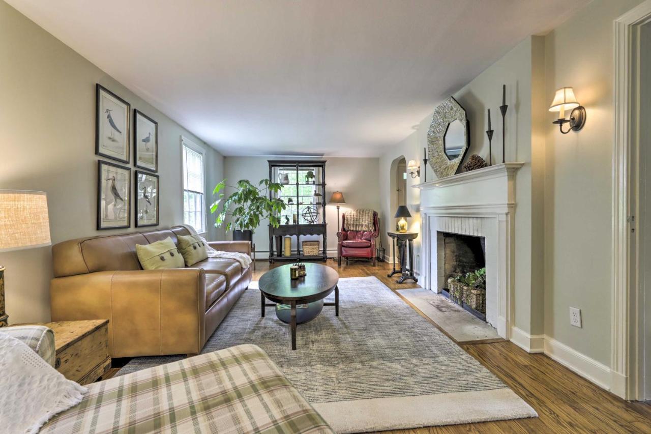 Historic Essex Home With Large Yard Near Downtown! 外观 照片
